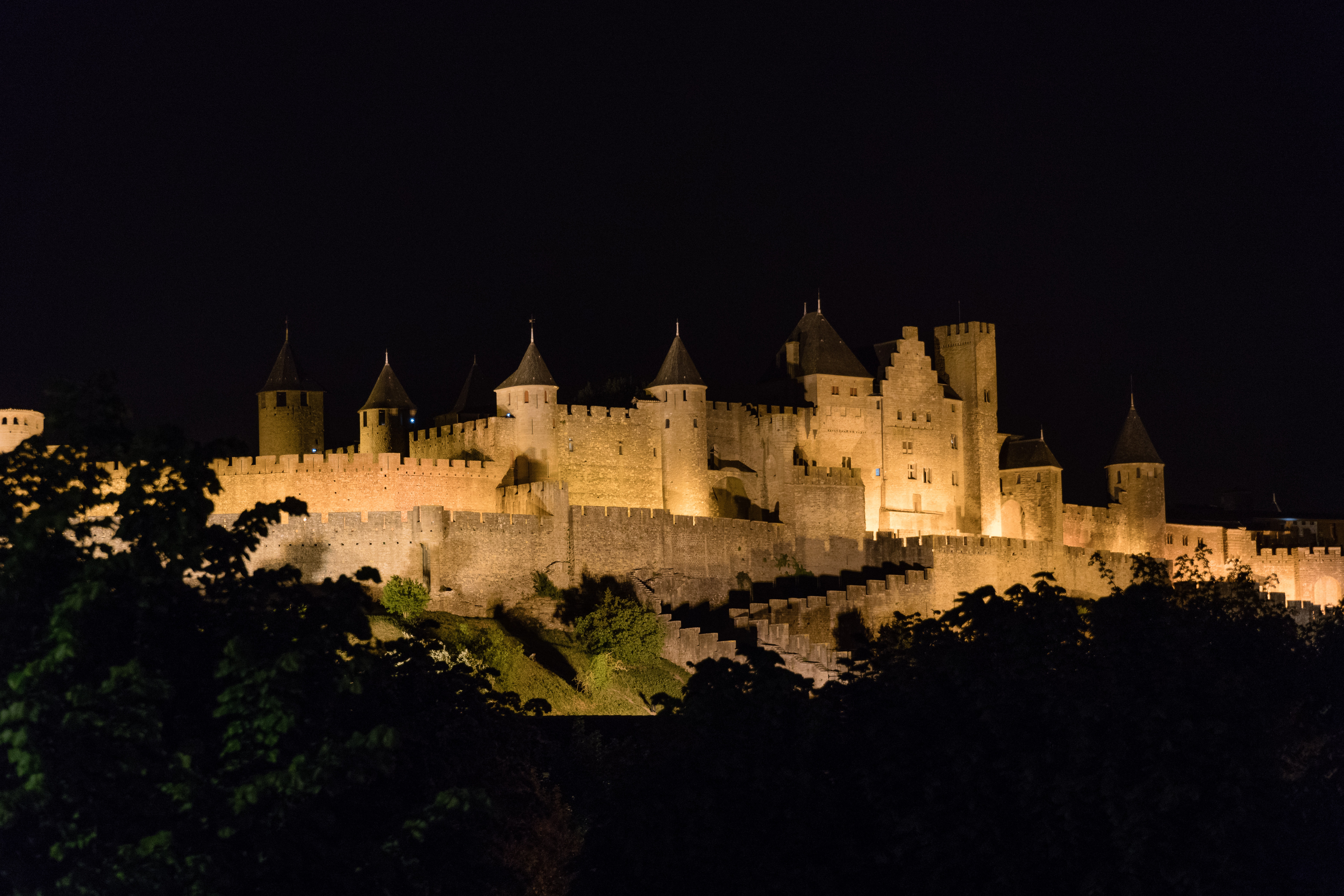 Visiter la cité de Carcassonne où dormir