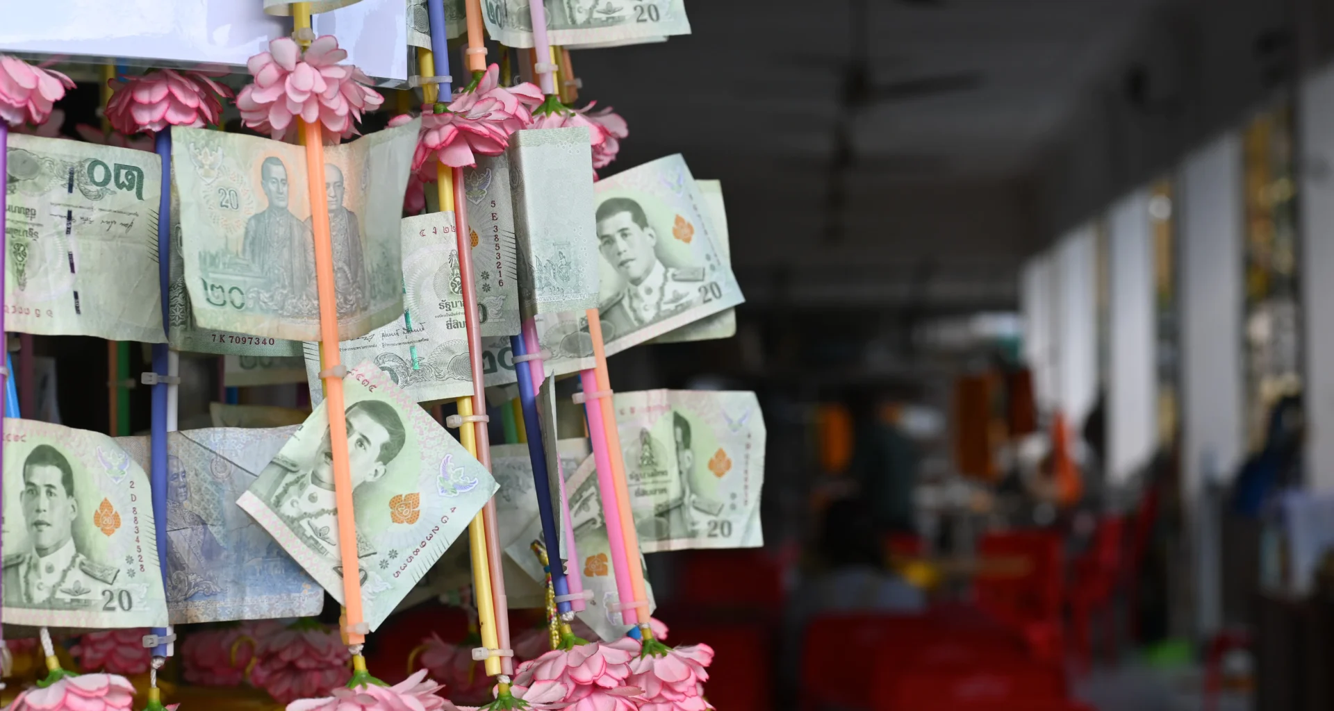 comment payer en thailande baht