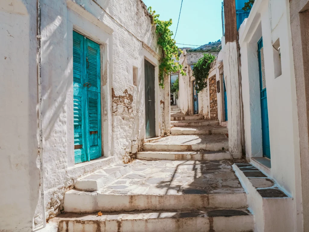 rue centre ville de naxos grece