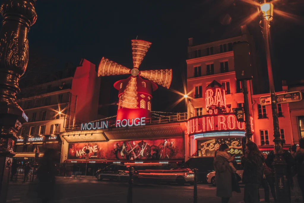 moulin rouge paris visite spectacle cabaret