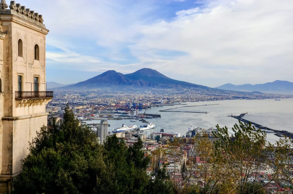 visiter à Naples en Italie