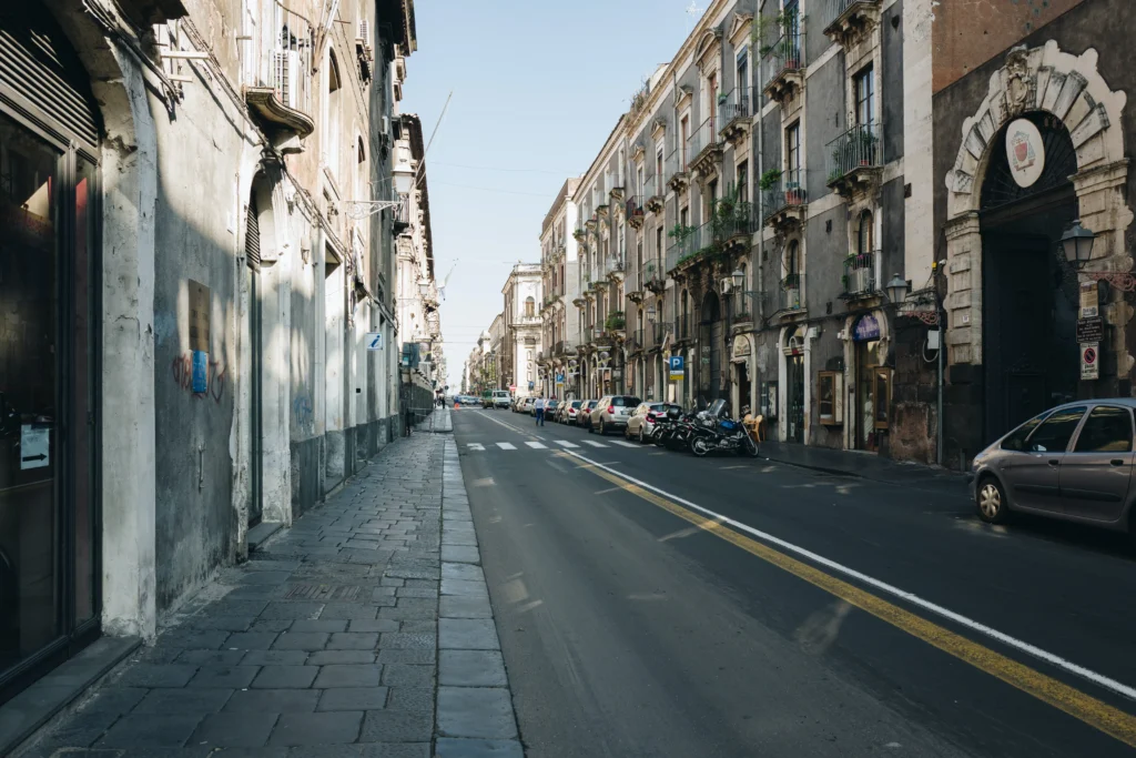Une rue de Catane en Sicile